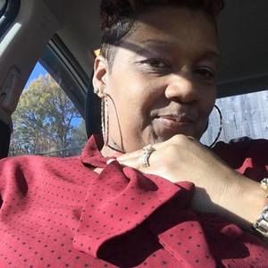 Meet your Posher, Tracey m.